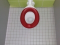 The-red-Toilett